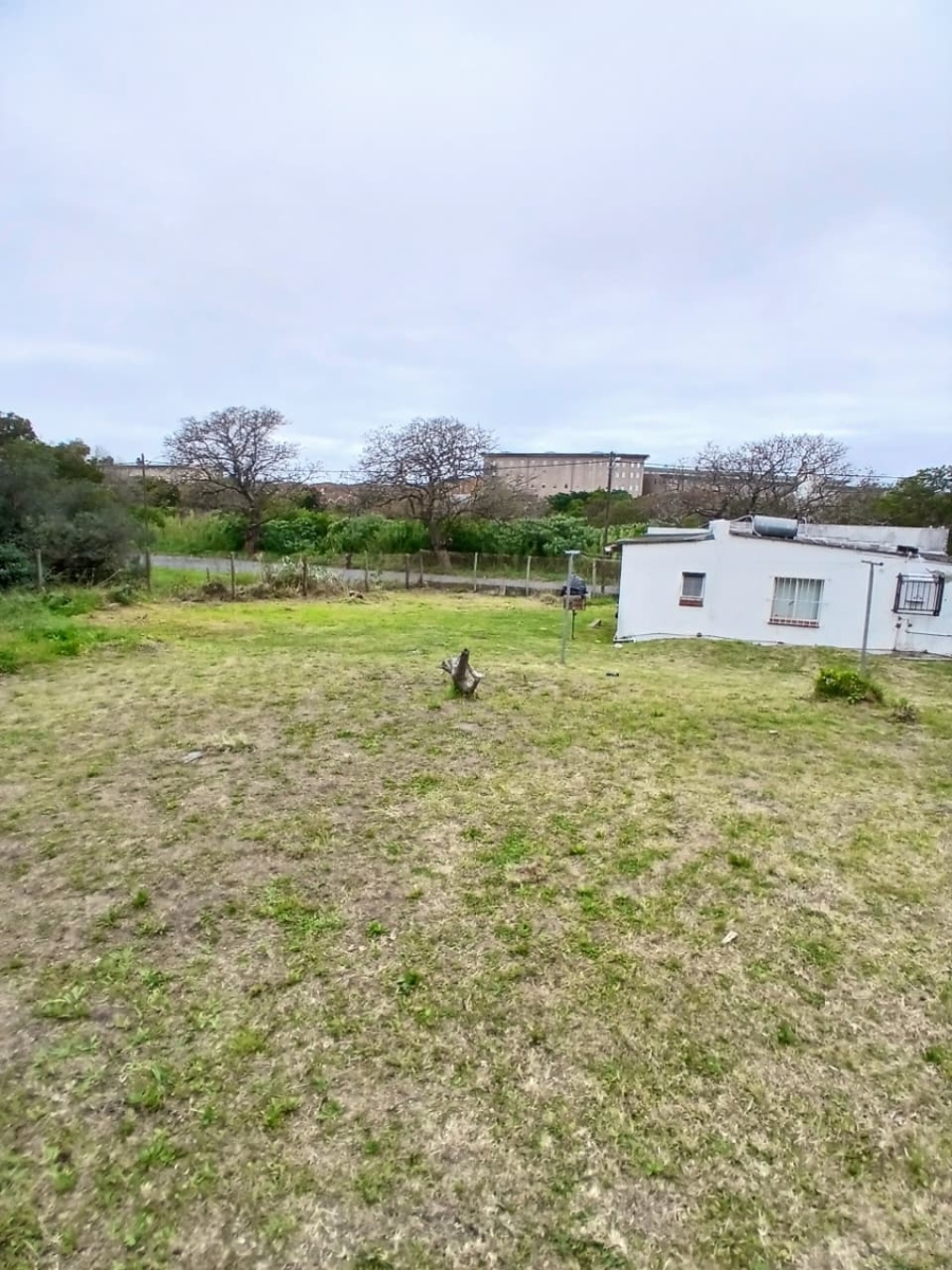 2 Bedroom Property for Sale in Cambridge Eastern Cape